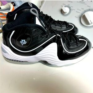 Nike Air Penny 2 Sneakers